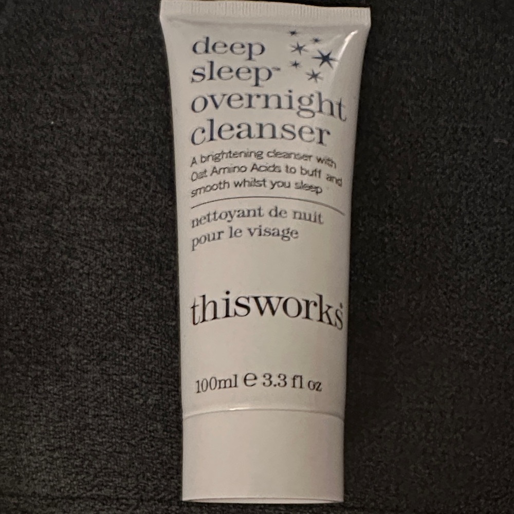 This Works Deep Sleep Overnight Cleanser - White